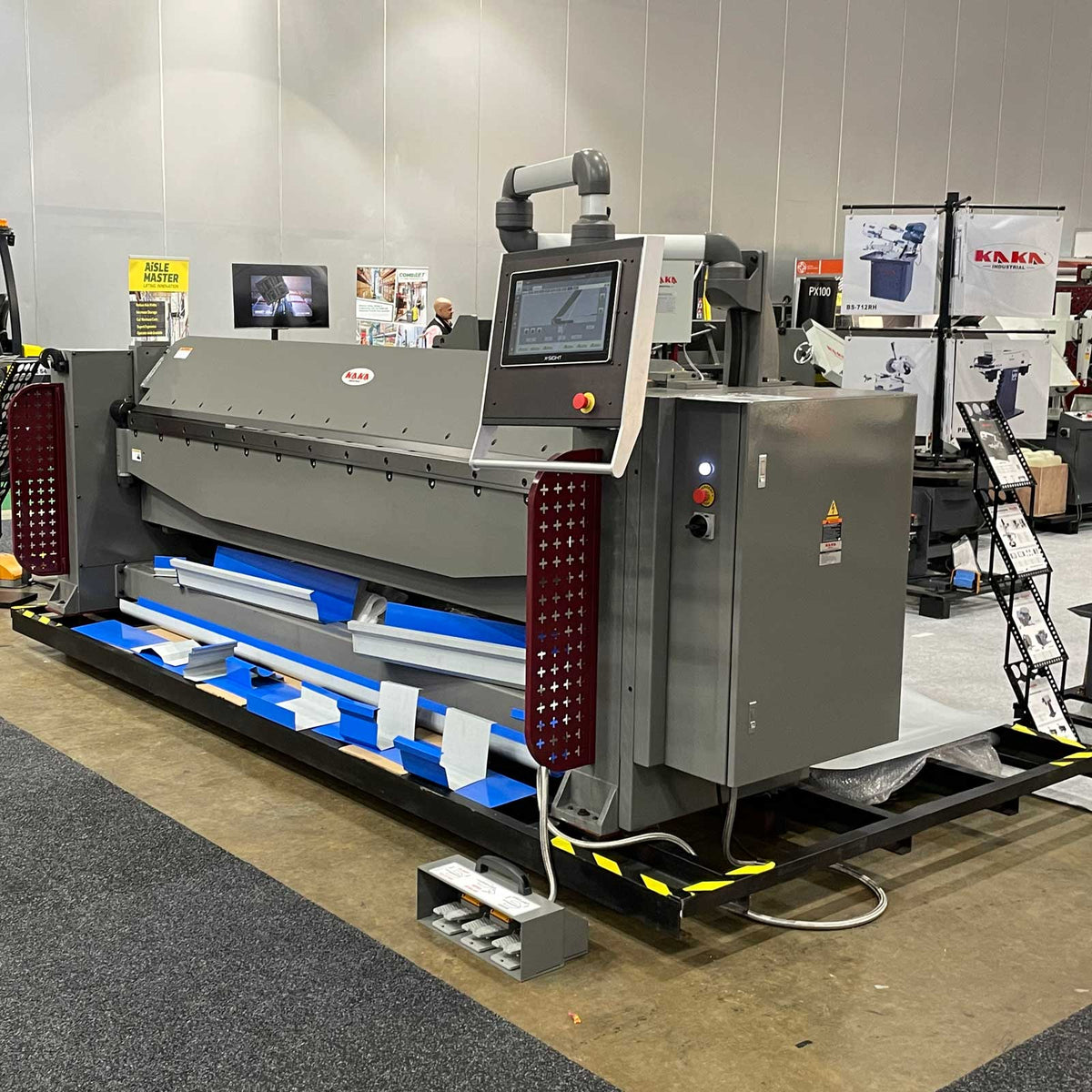 KANG CNC Sheet Metal Bender TFM3100x2E at AMW